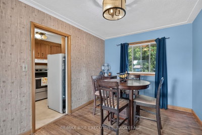18 Dalgleish Avenue • Kingston, ON photo 8