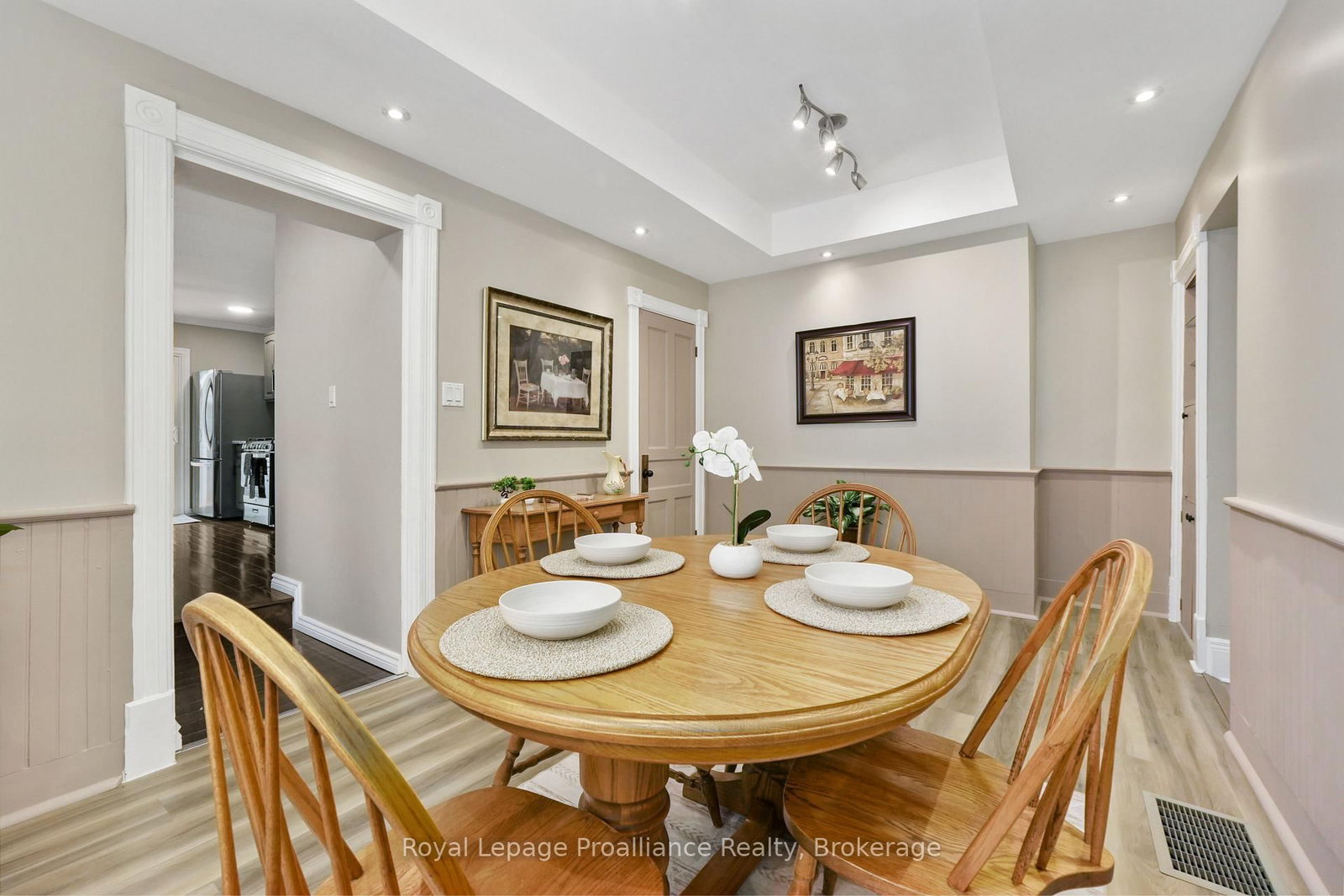 104 inkerman Street • Trent Hills, ON photo 12