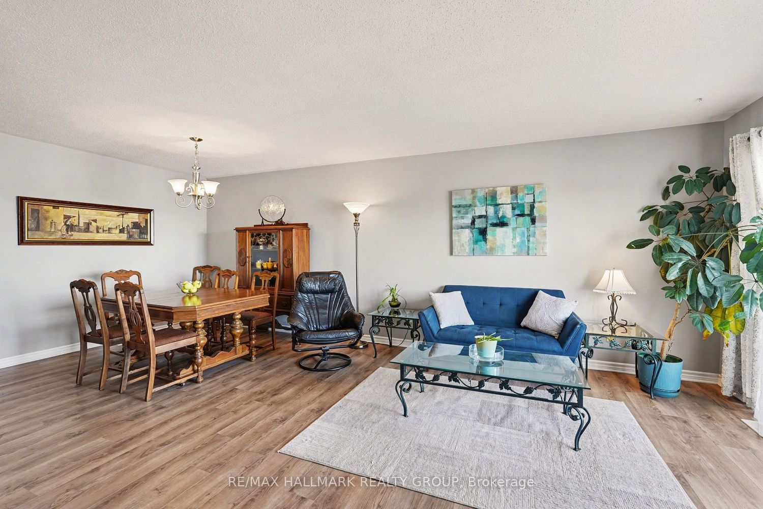 3275 St Joseph Boulevard • #205 • Ottawa, ON photo 5