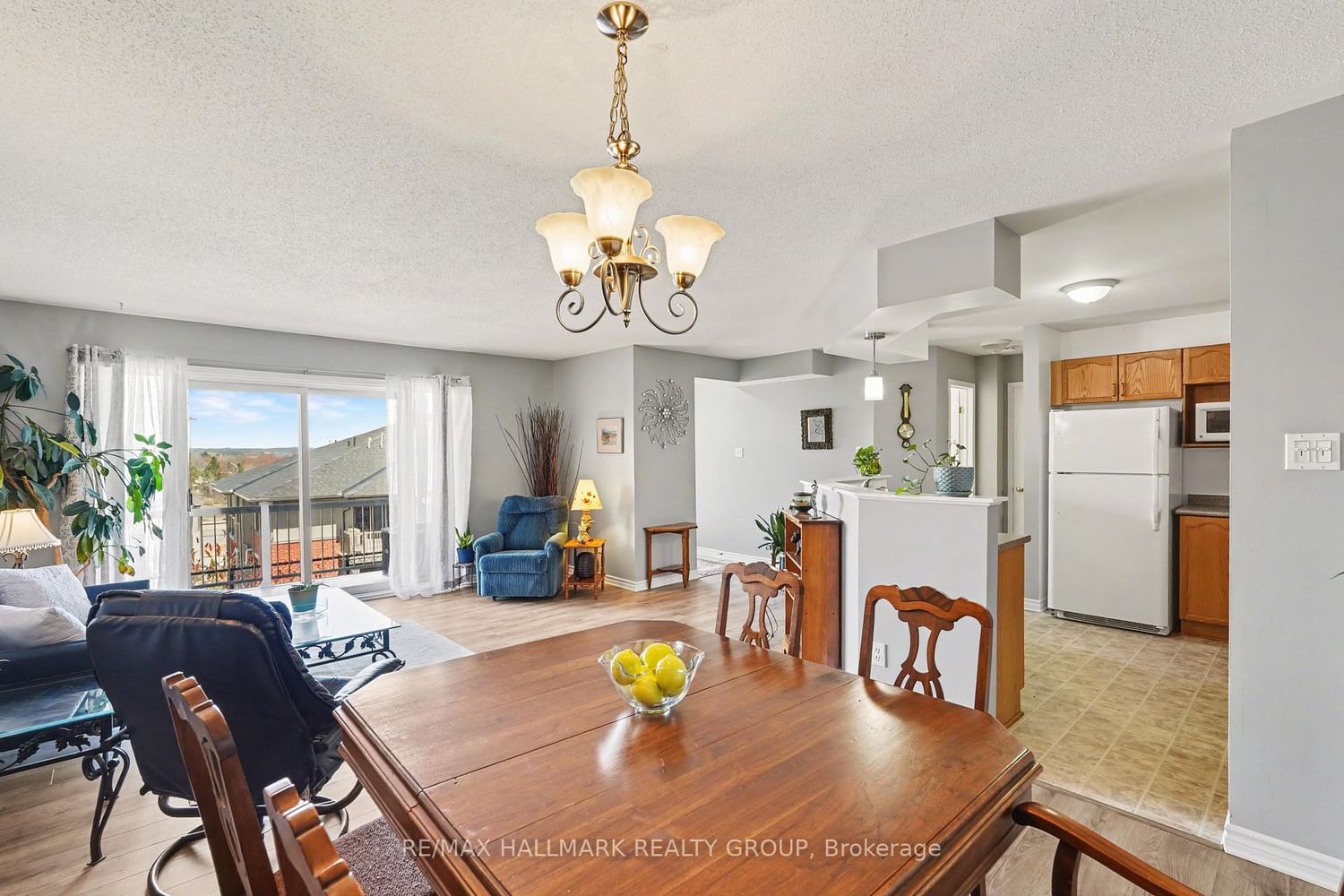 3275 St Joseph Boulevard • #205 • Ottawa, ON photo 9