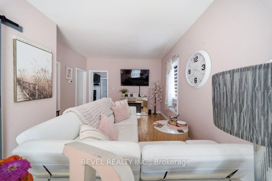 11 Esther Street • Brantford, ON photo 11