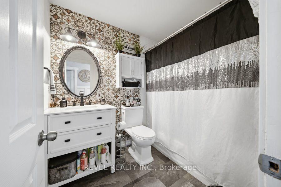 11 Esther Street • Brantford, ON photo 21