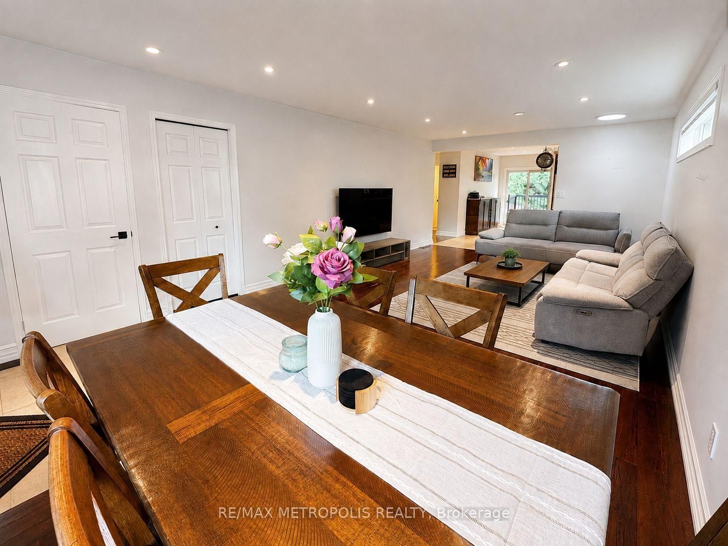 46 Whiterock Avenue • Hamilton, ON photo 10