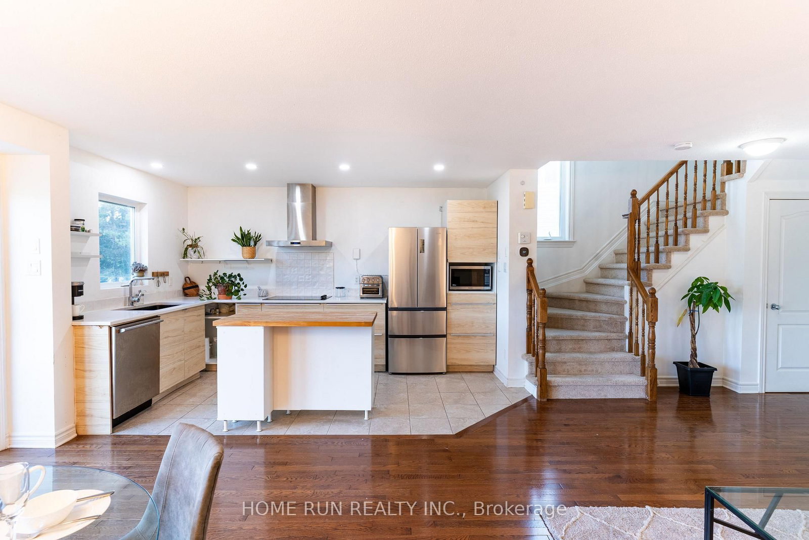 355 Riversedge Crescent • Ottawa, ON photo 14