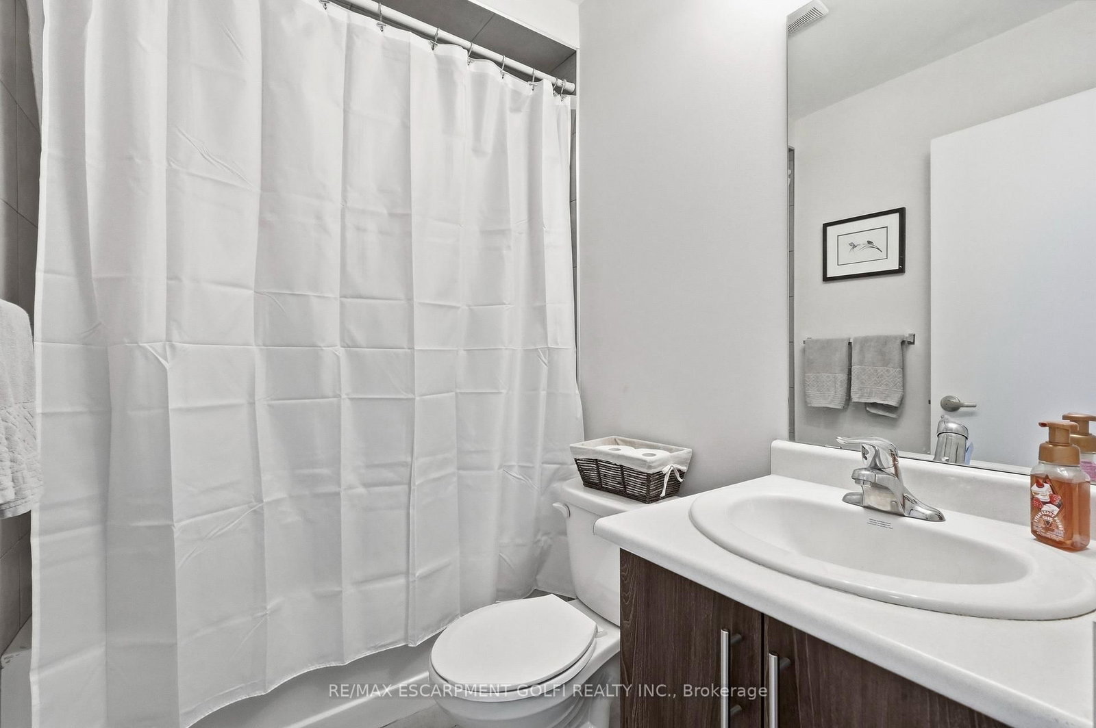 6 Mulhollard Lane • Hamilton, ON photo 15