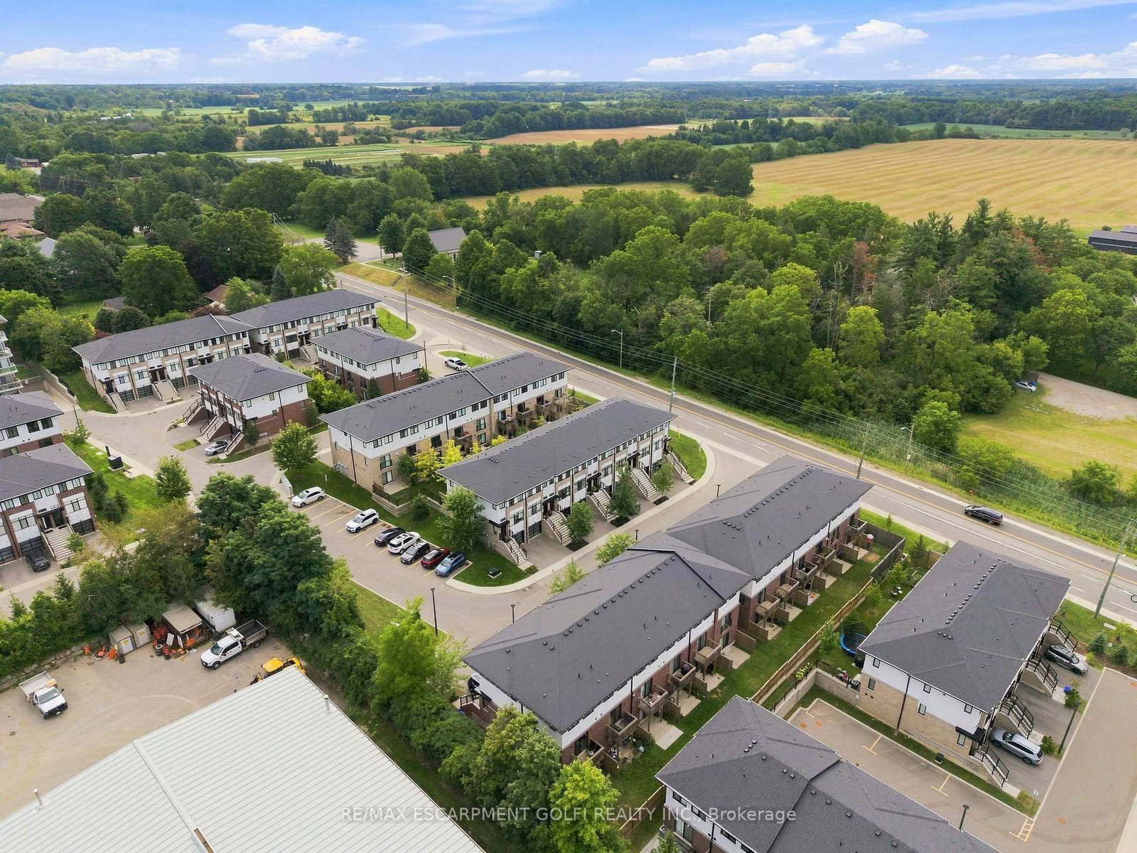6 Mulhollard Lane • Hamilton, ON photo 24