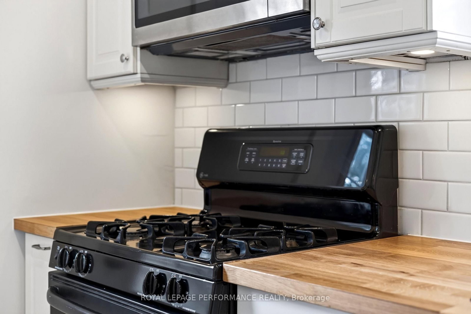 72 Springfield Road • Ottawa, ON photo 17