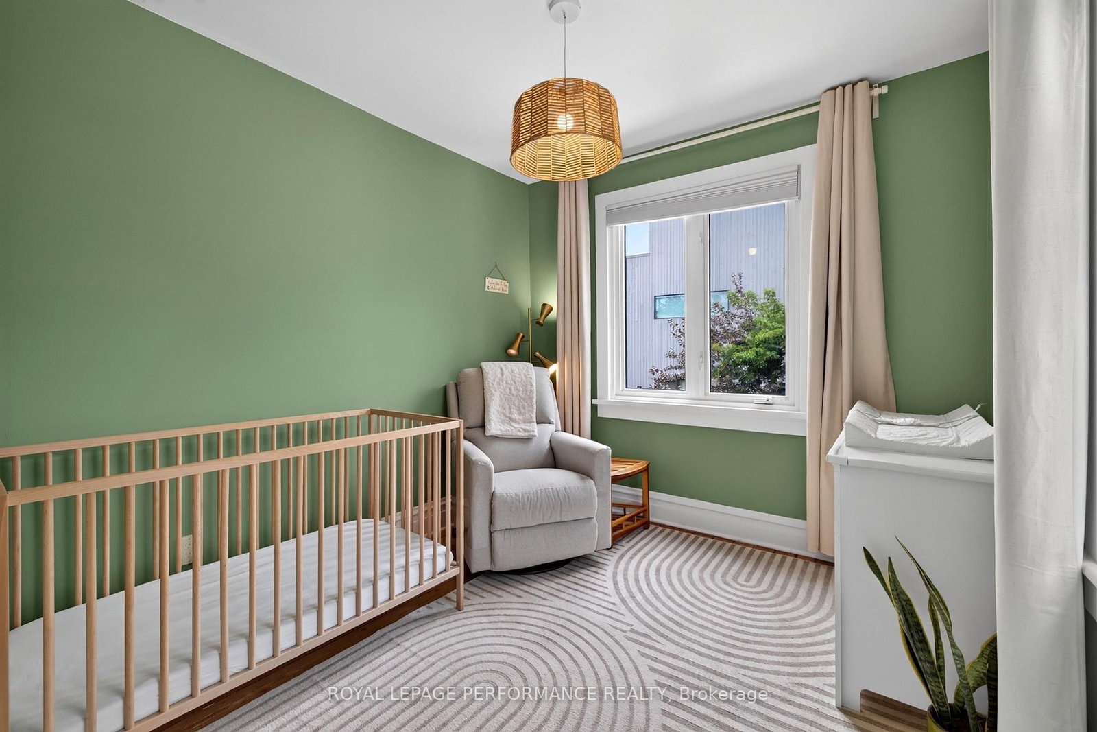 72 Springfield Road • Ottawa, ON photo 21