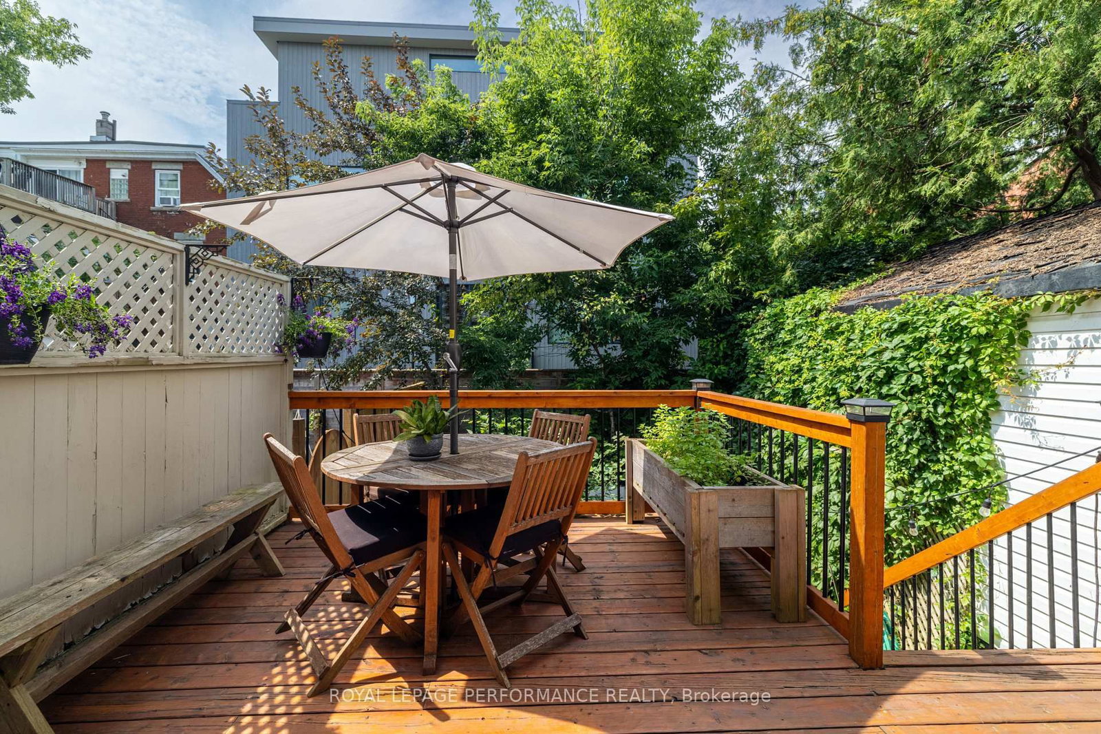 72 Springfield Road • Ottawa, ON photo 36