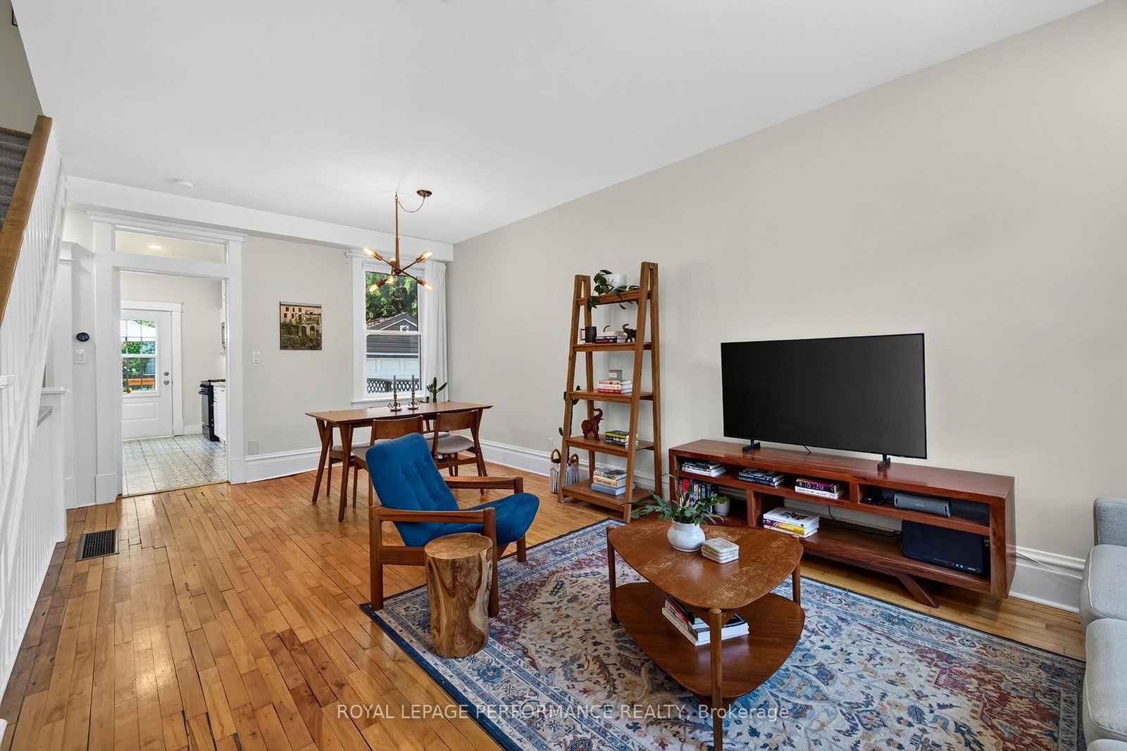 72 Springfield Road • Ottawa, ON photo 9