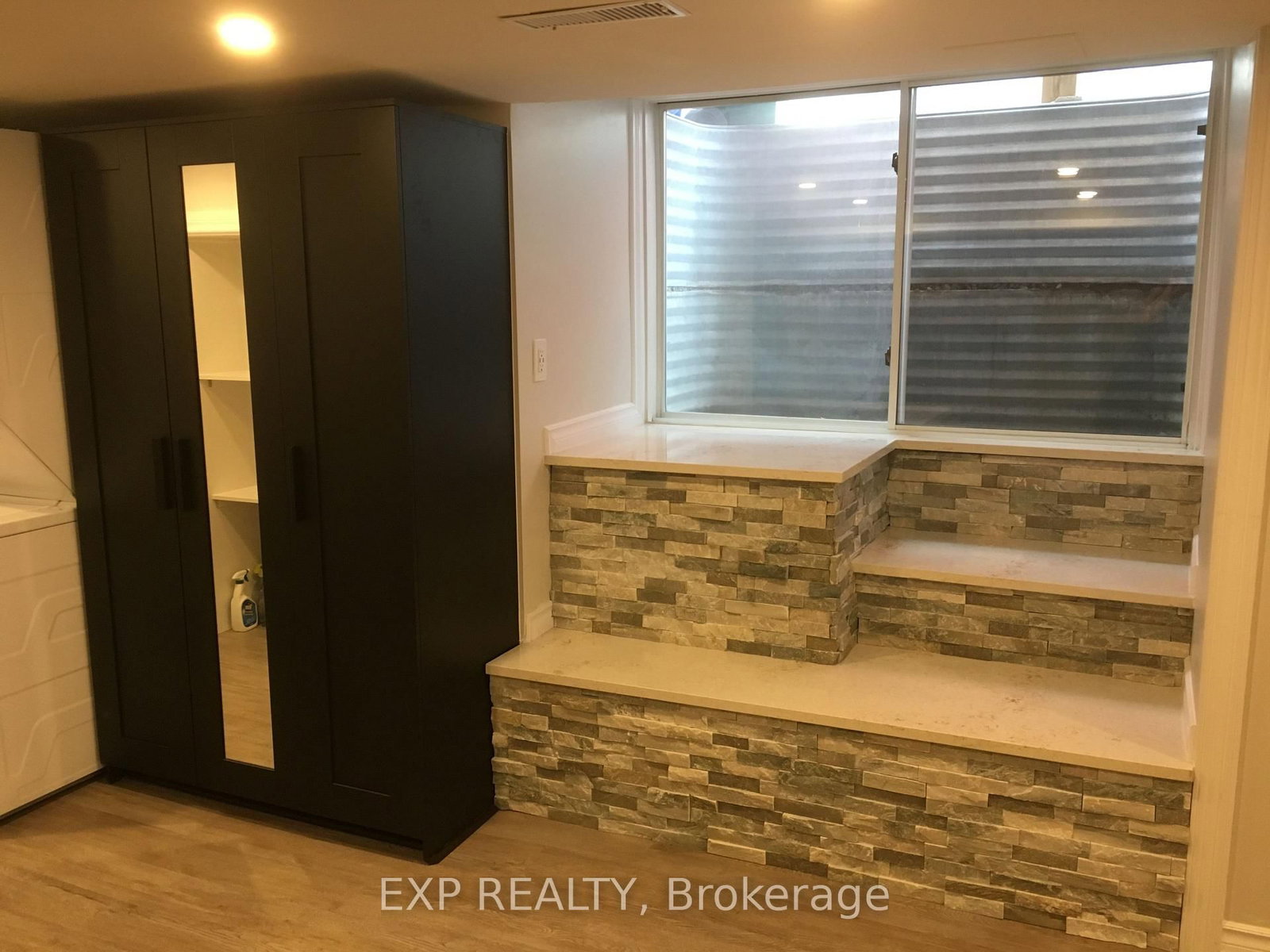 84 Anderson Street • Ottawa, ON photo 21