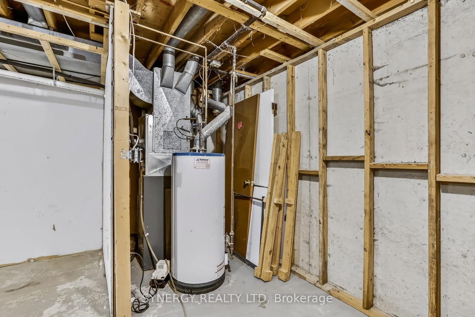 81 Brennan Drive • Strathroy-Caradoc, ON photo 39