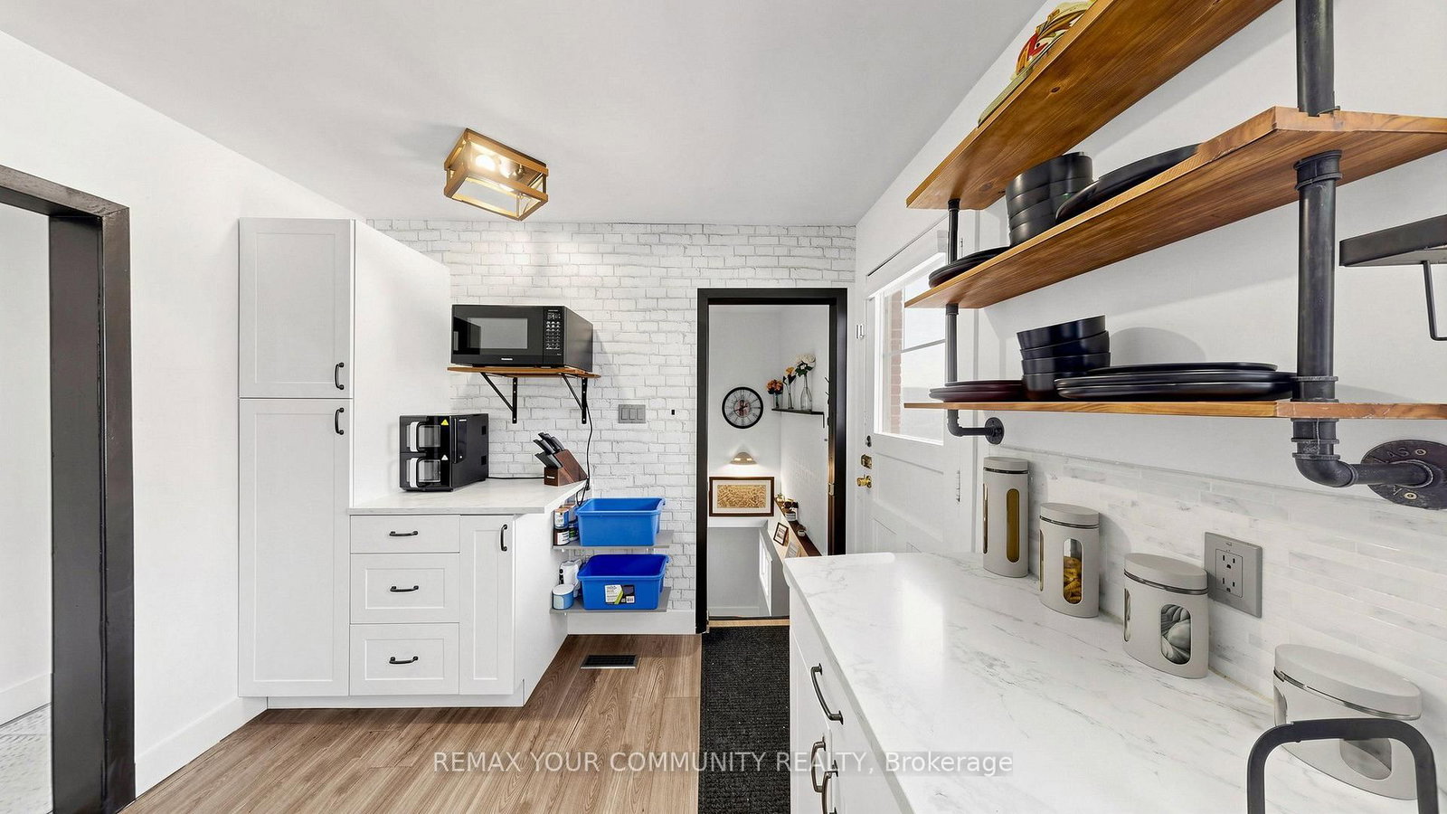 675 Lundys Lane • Peterborough, ON photo 13