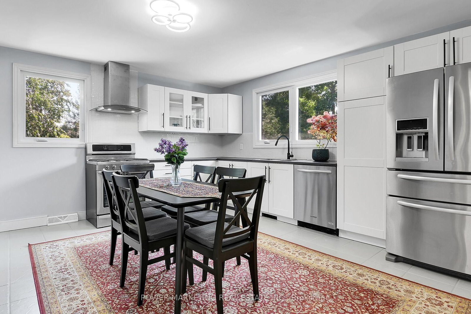 35 Tauvette Street • Ottawa, ON photo 10