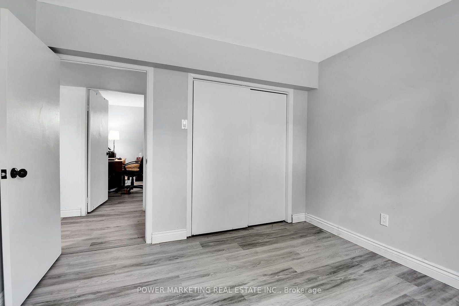 35 Tauvette Street • Ottawa, ON photo 38