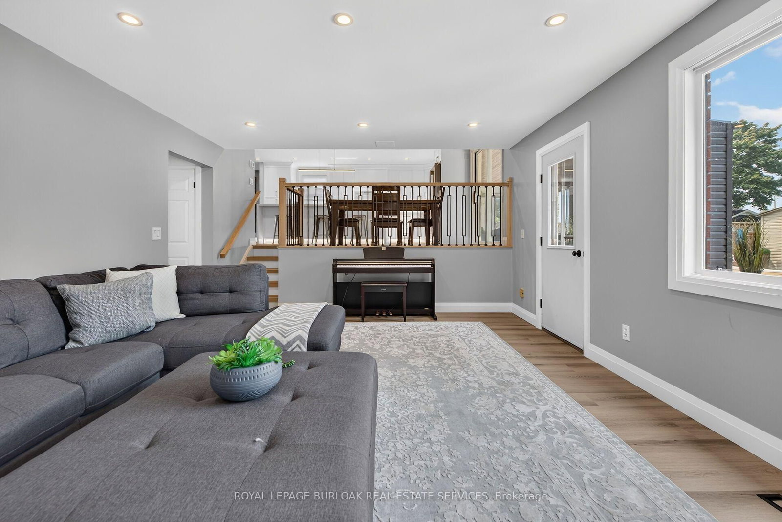 6 Margaret Avenue • Grimsby, ON photo 19