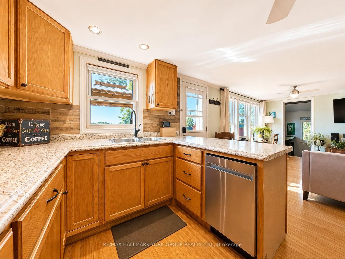 4 Second Street • Kawartha Lakes, ON photo 16
