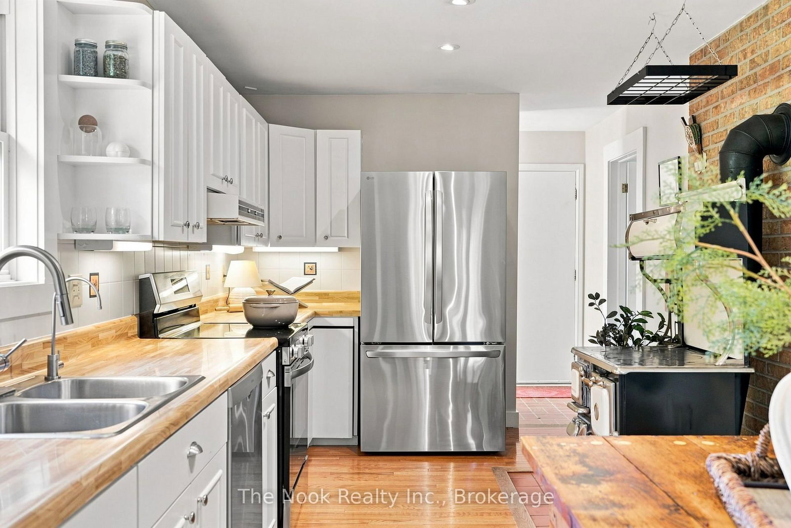 820 Rahmel Road • Otonabee-South Monaghan, ON photo 12
