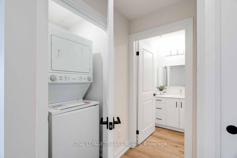 215 - 865 Kleinburg Drive