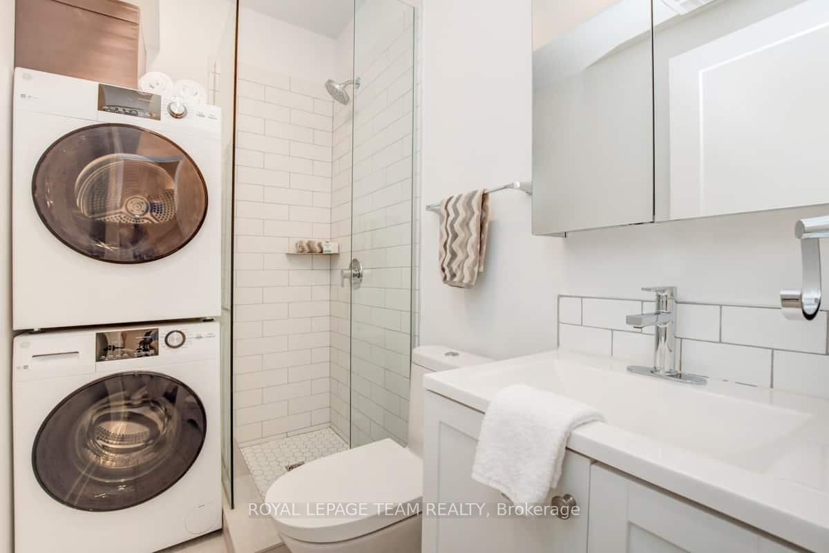 121 Carruthers Avenue • Ottawa, ON photo 18