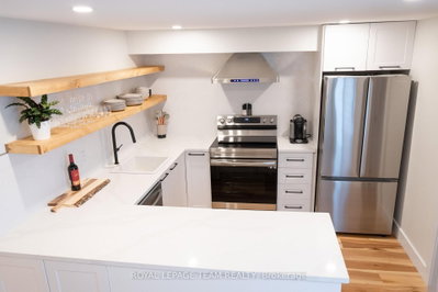 121 Carruthers Avenue • Ottawa, ON photo 6