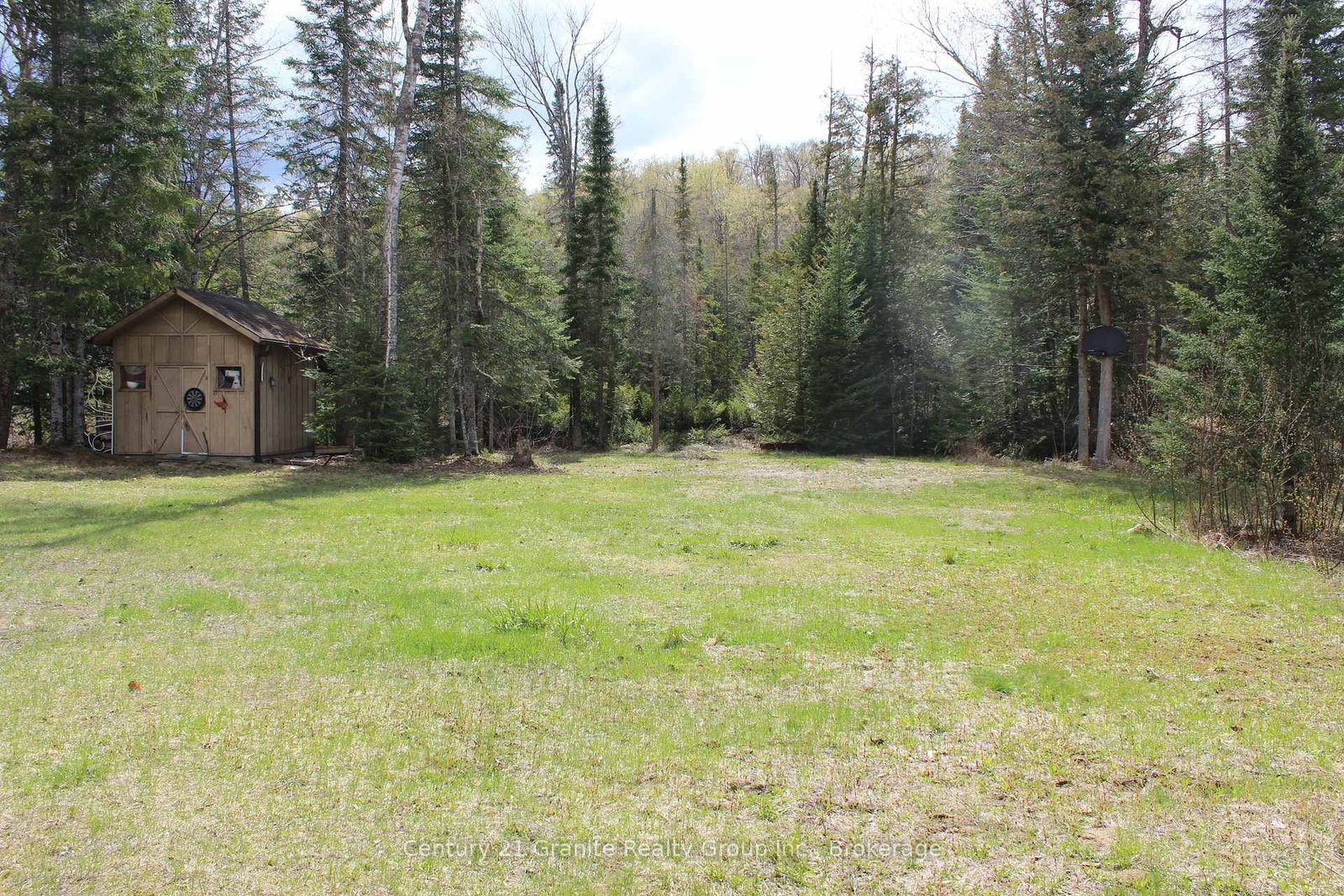 1037 Andek Trail • Highlands East, ON photo 17