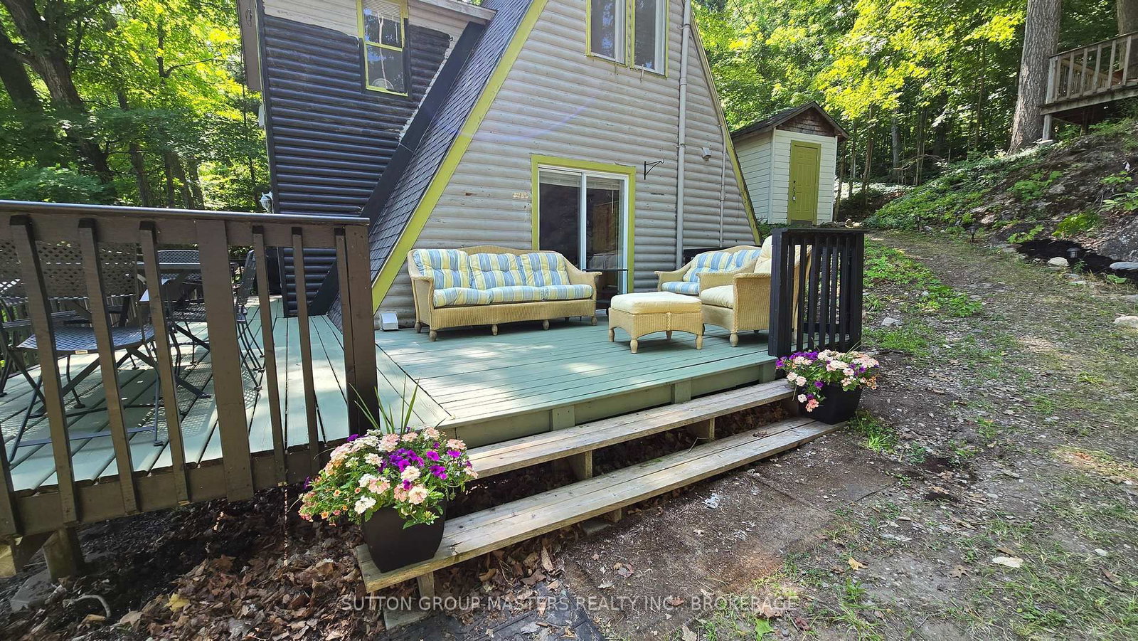 4264 Melody Lodge Lane • Battersea, ON photo 11