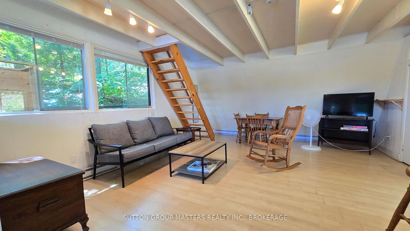 4264 Melody Lodge Lane • Battersea, ON photo 32