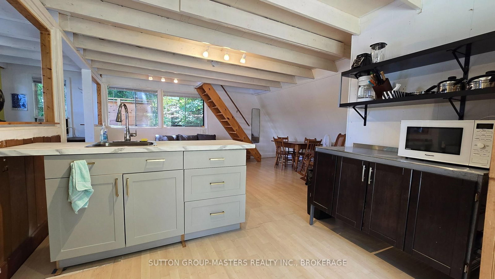 4264 Melody Lodge Lane • Battersea, ON photo 36