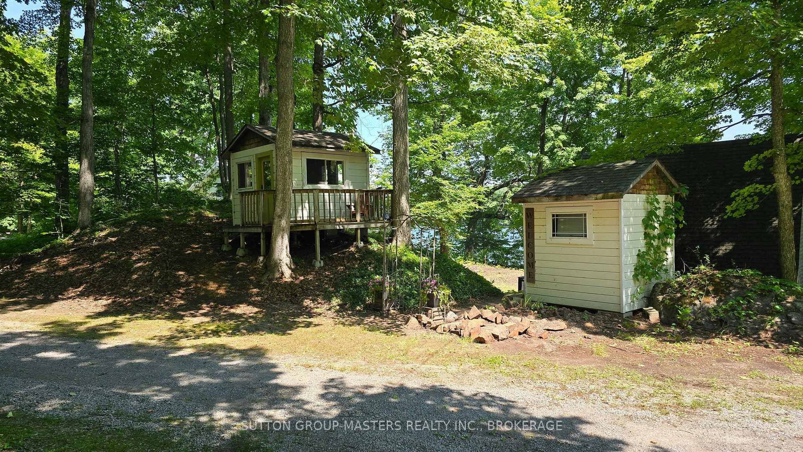 4264 Melody Lodge Lane • Battersea, ON photo 4
