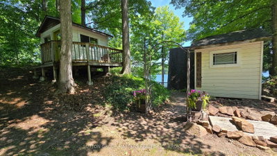 4264 Melody Lodge Lane • Battersea, ON photo 6