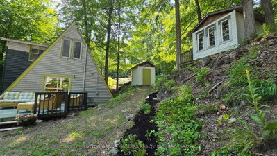 4264 Melody Lodge Lane • Battersea, ON photo 8