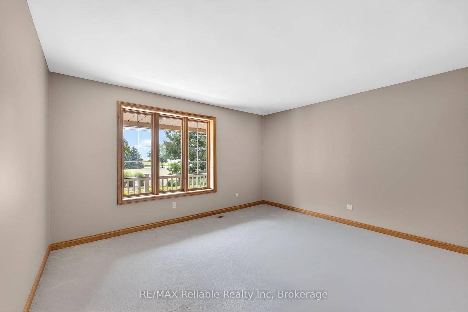 43804 Hydro Line Road • Huron East, ON photo 10