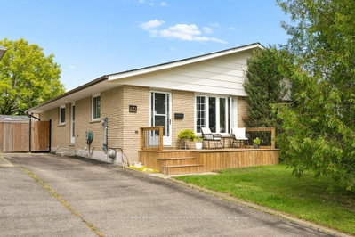 94 Monteagle Crescent