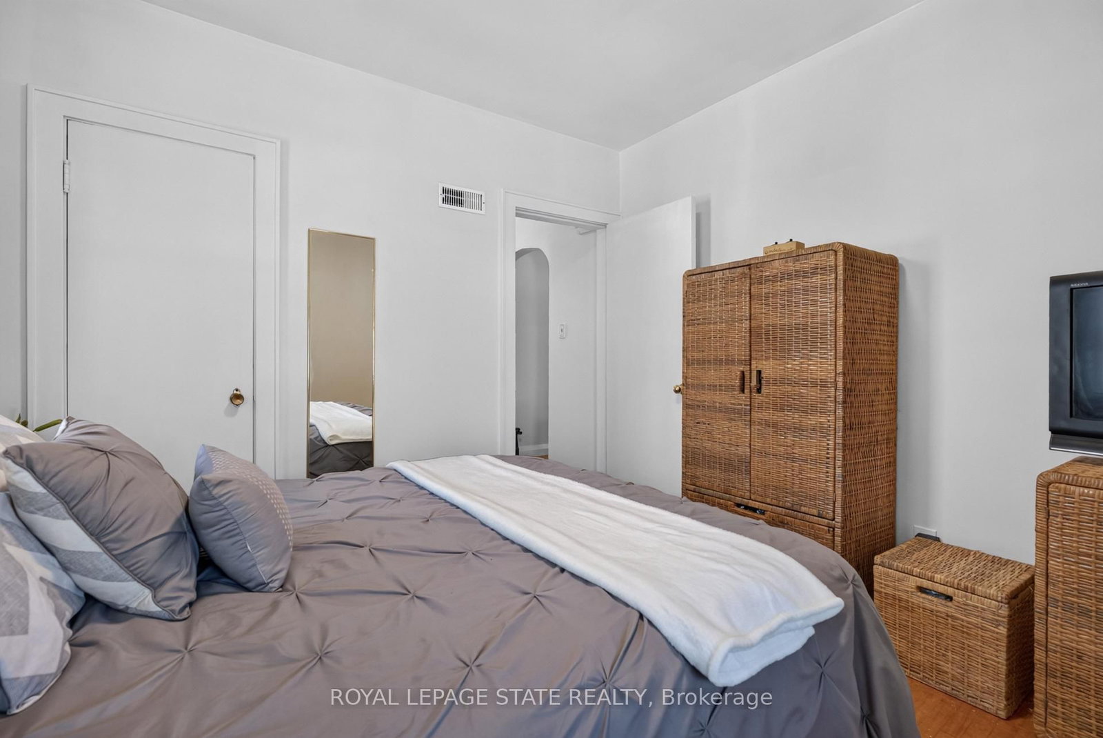 109 Linwood Avenue • Port Colborne, ON photo 24