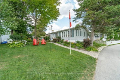 41 Trillium Beach Drive Pvt Drive • Puslinch, ON photo 3