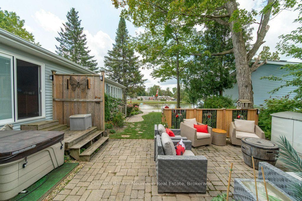 41 Trillium Beach Drive Pvt Drive • Puslinch, ON photo 36