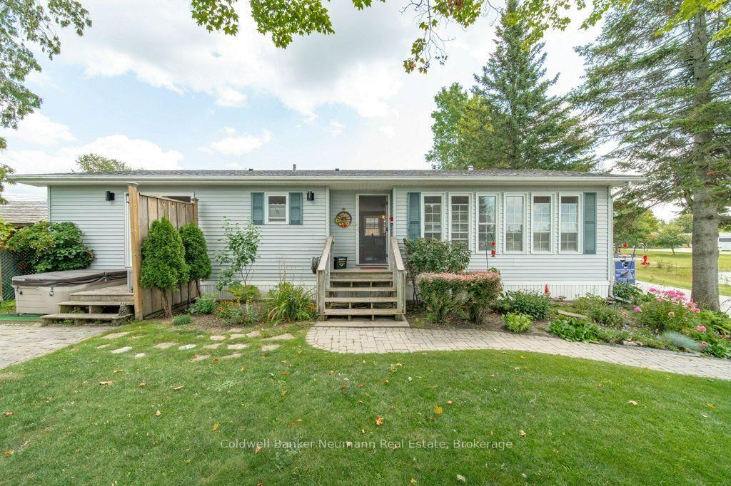 41 Trillium Beach Drive Pvt Drive • Puslinch, ON photo 4