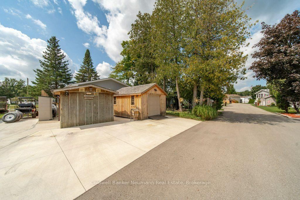 41 Trillium Beach Drive Pvt Drive • Puslinch, ON photo 44