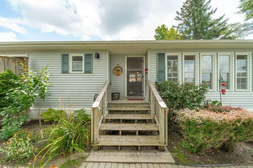 41 Trillium Beach Drive Pvt Drive • Puslinch, ON photo 5