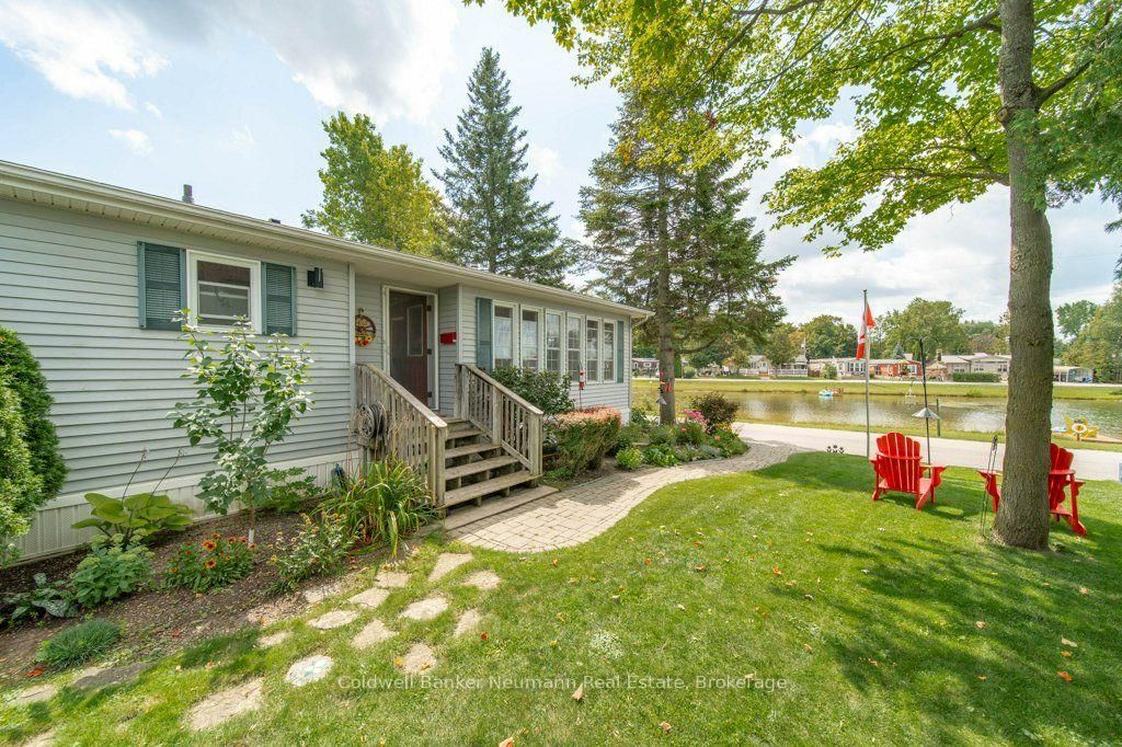 41 Trillium Beach Drive Pvt Drive • Puslinch, ON photo 6