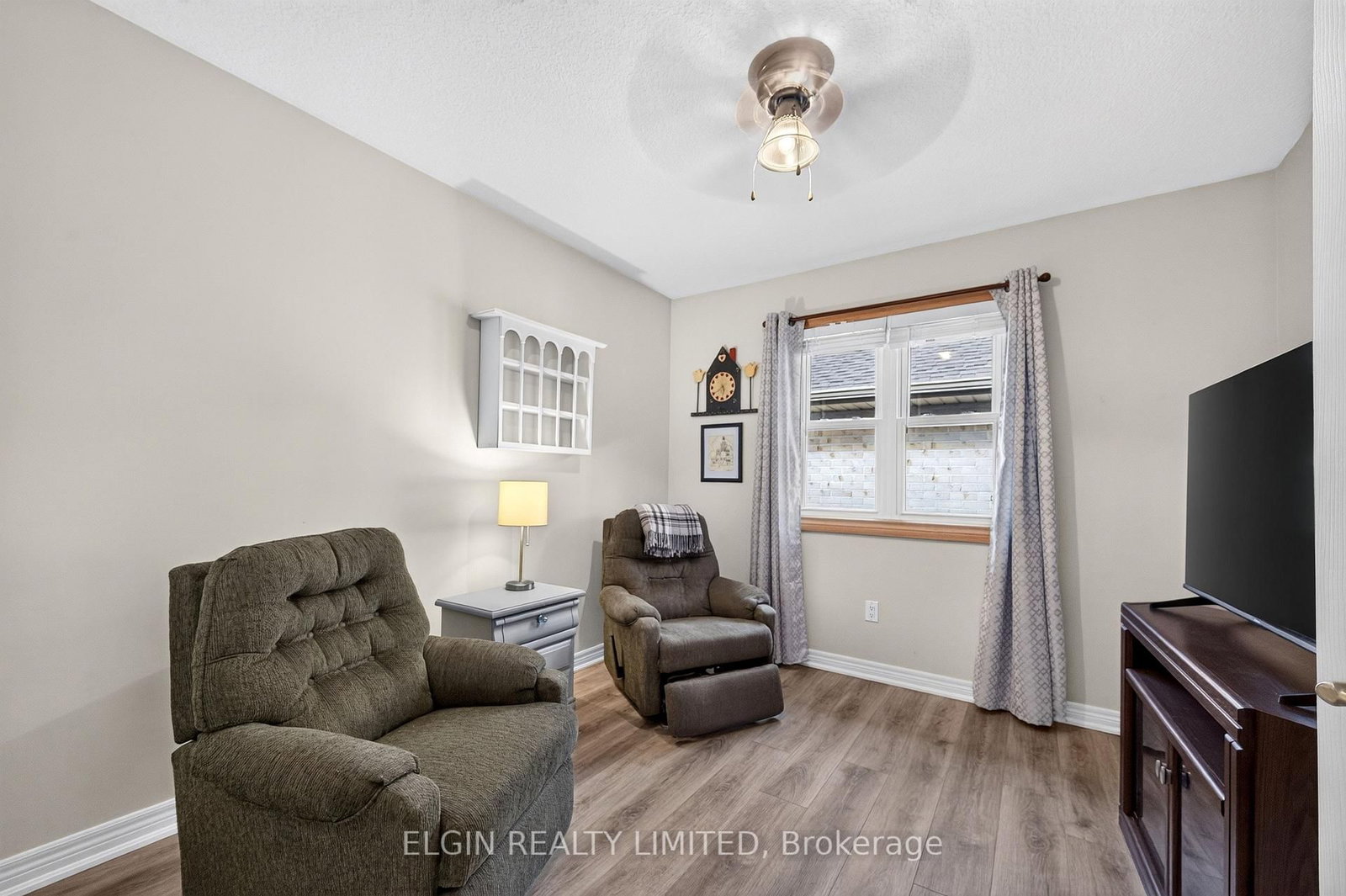 410 Burwell Road, Unit 16 - Photo 21