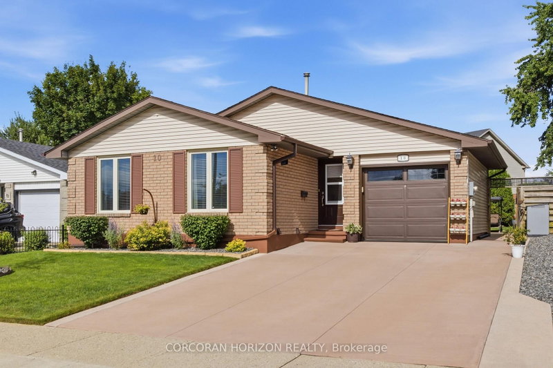 10 Macatee Place