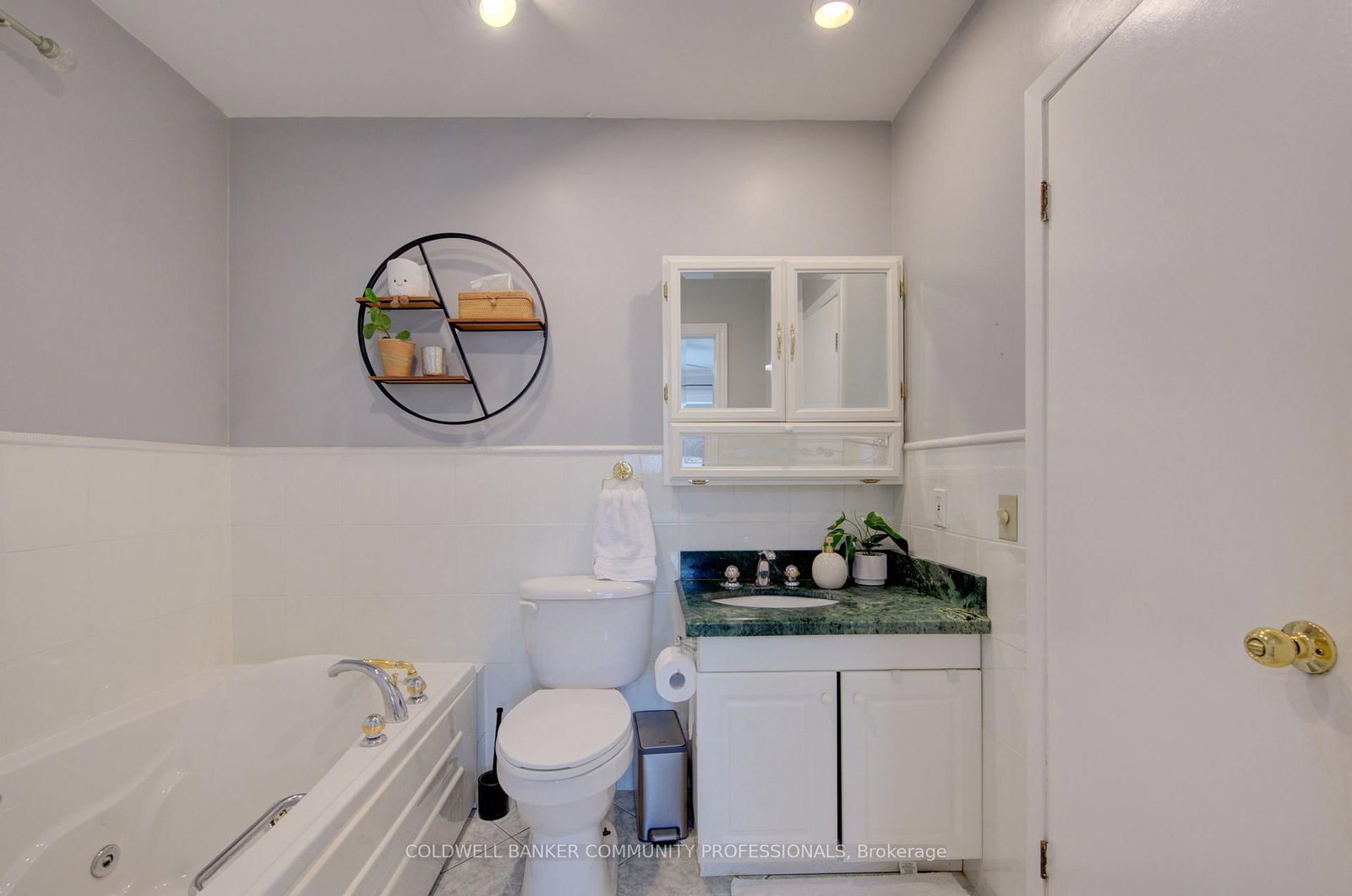 2 Allanton Boulevard • Brantford, ON photo 12