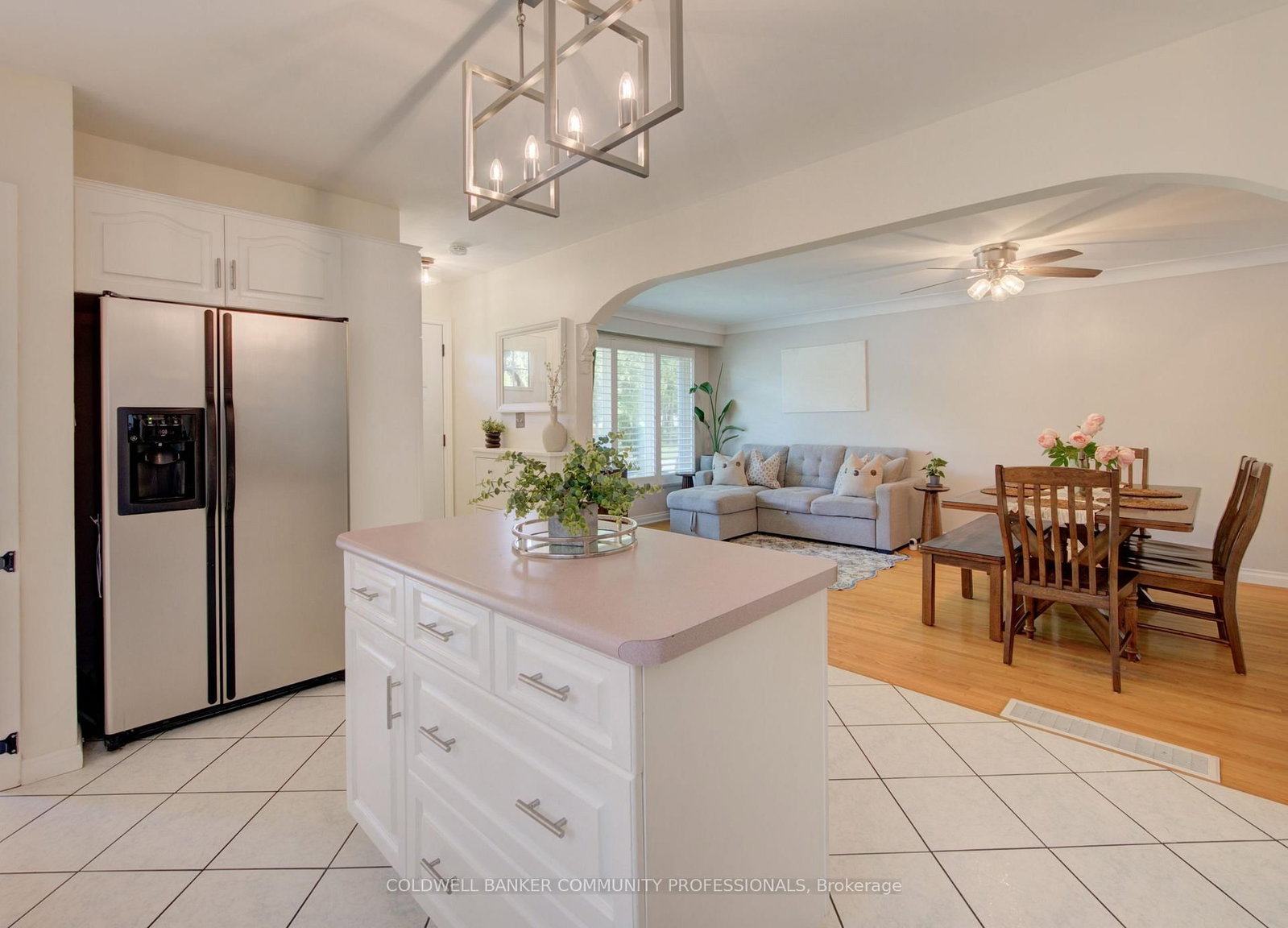 2 Allanton Boulevard • Brantford, ON photo 8