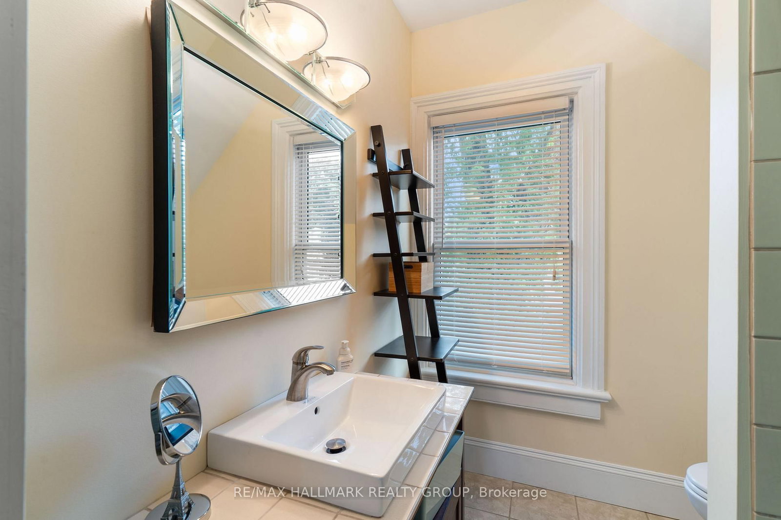 46 North Augusta Road • Brockville, ON photo 34