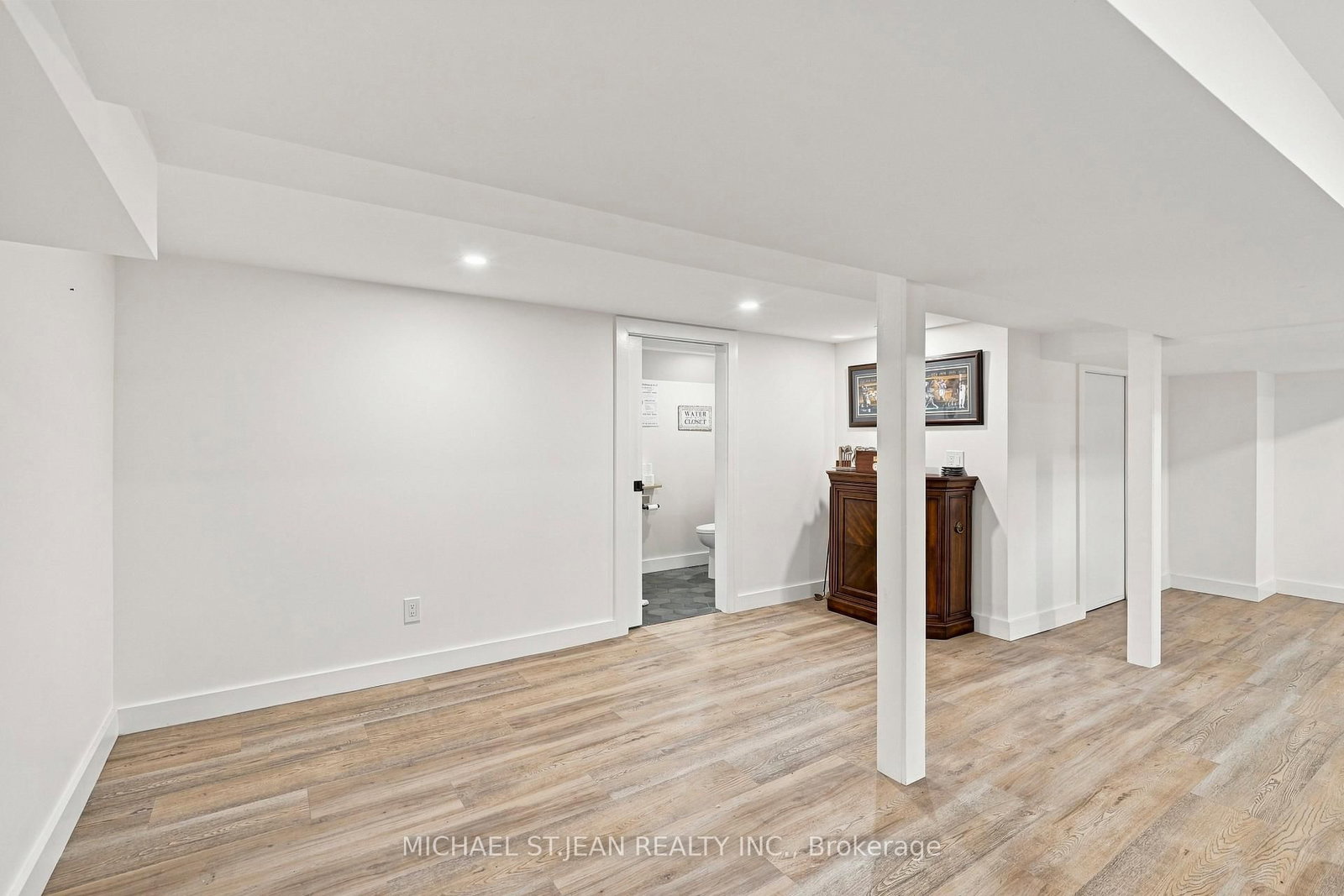 115 Kensington Avenue S • Hamilton, ON photo 38