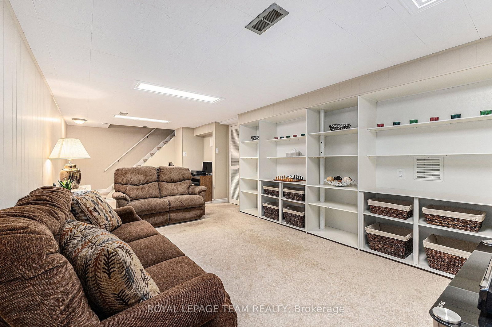 23 CHANONHOUSE Drive • Richmond, ON photo 21