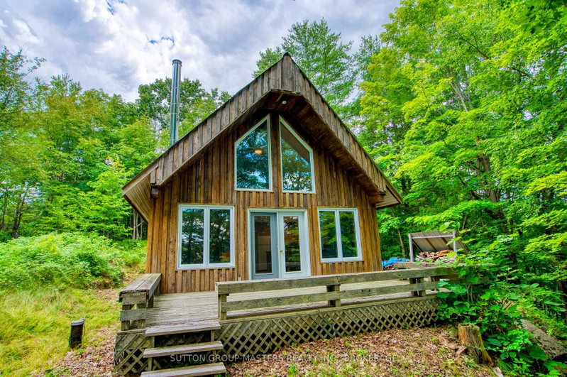 6559 Salmon Lake Road