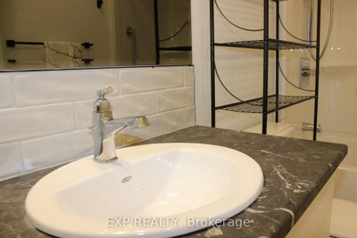 9 Kent Street • Smiths Falls, ON photo 8
